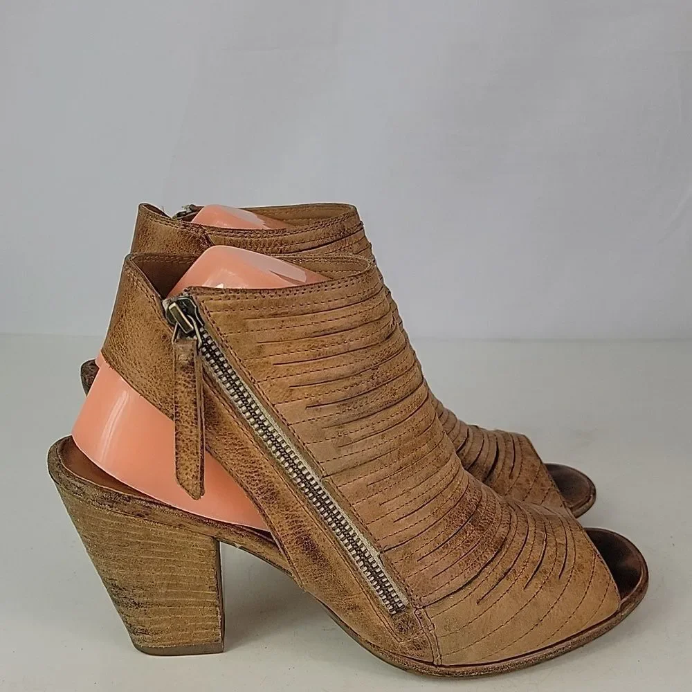 Paul Green Cayanne‎ Peep Toe Sandal (Women)